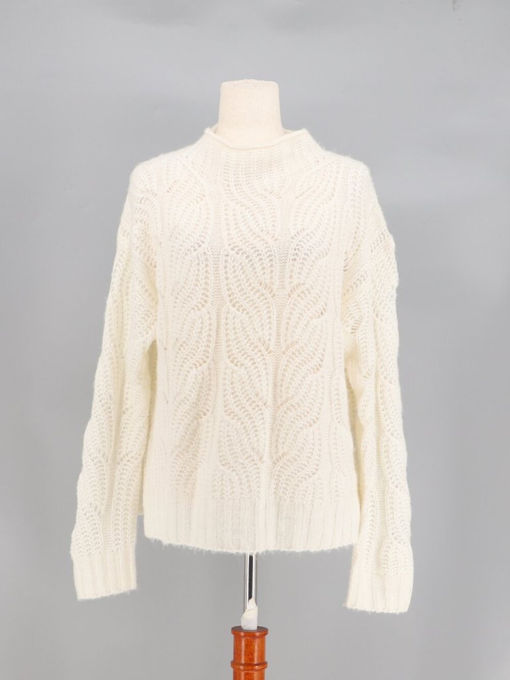 J. CREW Cozy Relaxed Fit Alpaca Blend Pointelle Cable Sweater in Ivory Size M